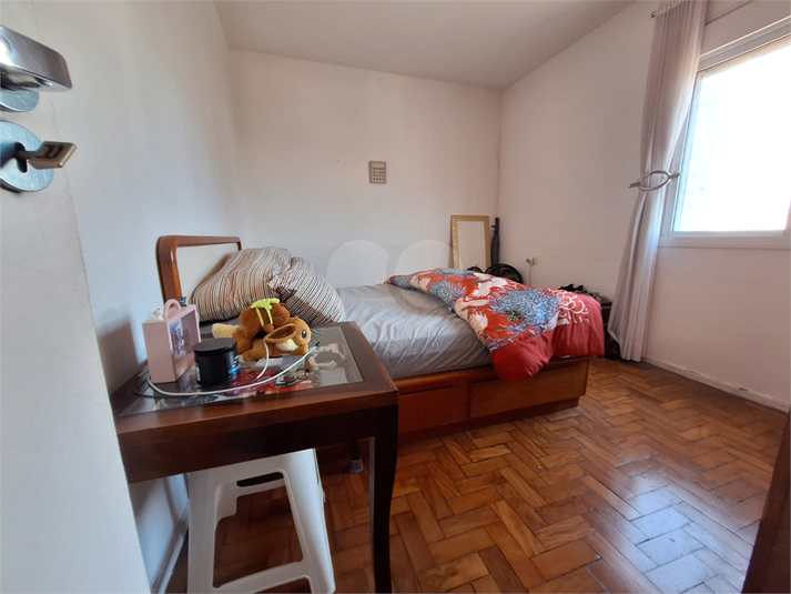 Foto REO1111517