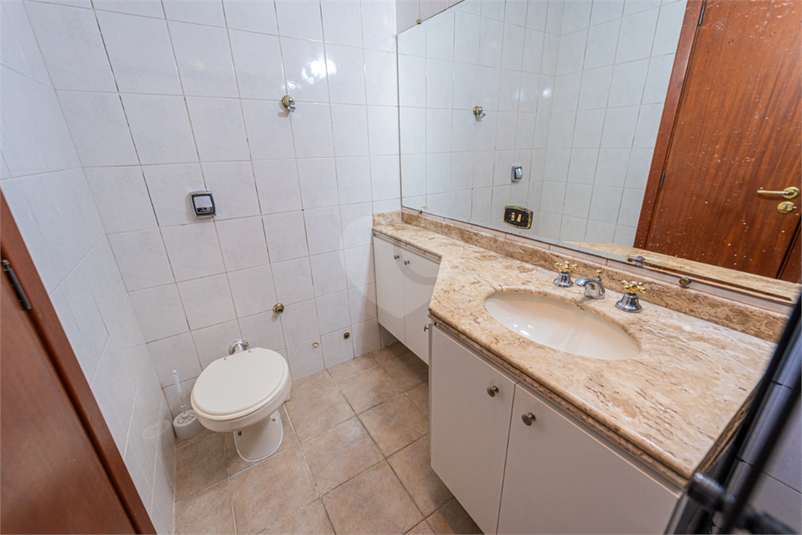 Foto REO1111531