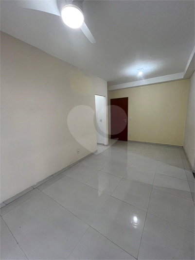 Foto REO1111534