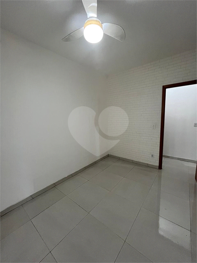 Foto REO1111534