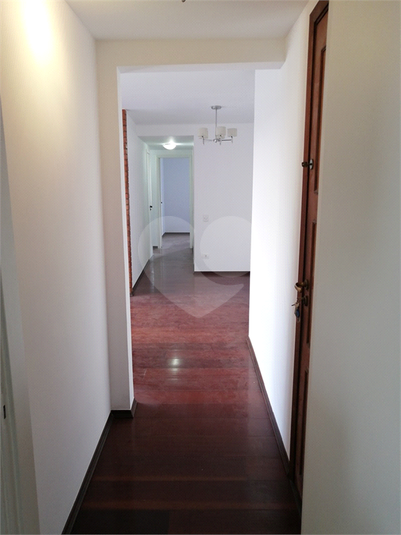 Foto REO1111541