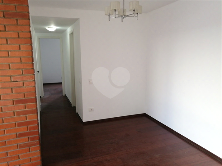 Foto REO1111541
