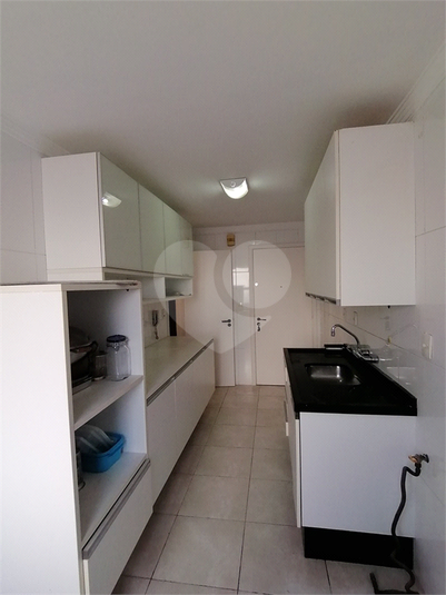 Foto REO1111541