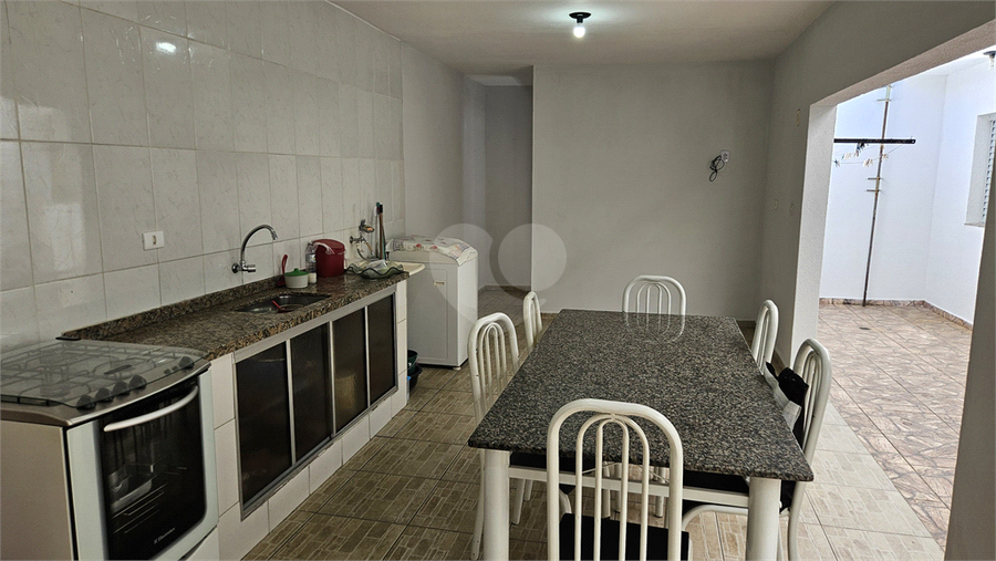 Foto REO1111545