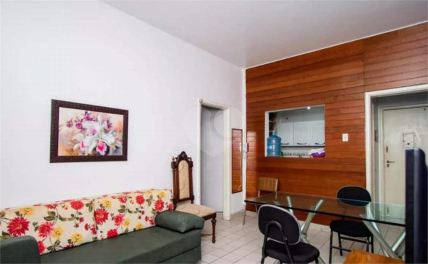 Foto REO1111549