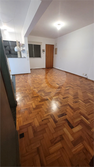 Foto REO1111561