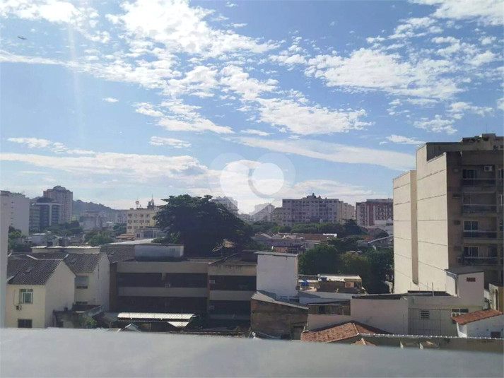 Foto REO1111569