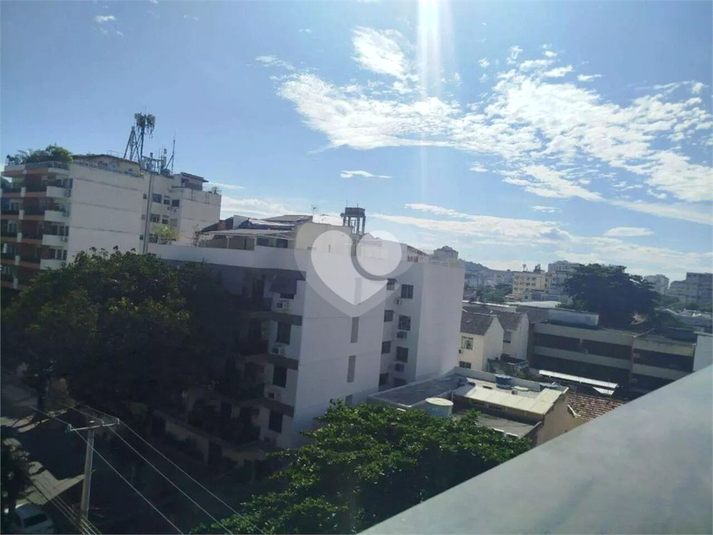 Foto REO1111569