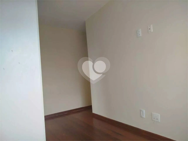 Foto REO1111569