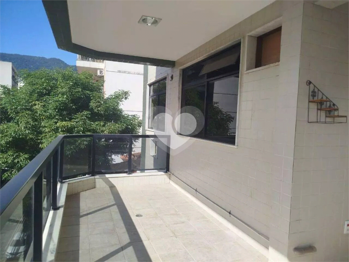 Foto REO1111569