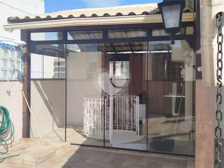 Foto REO1111569