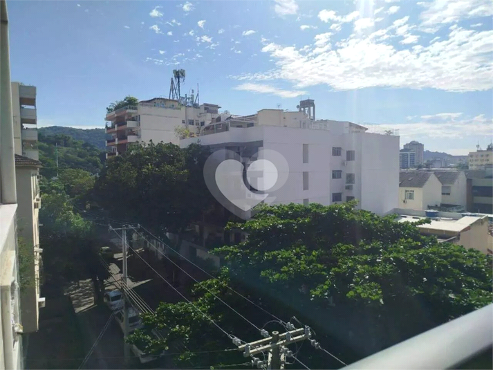 Foto REO1111569