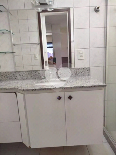 Foto REO1111569