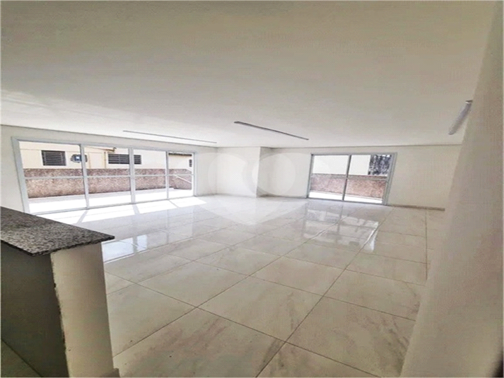 Foto REO1111571