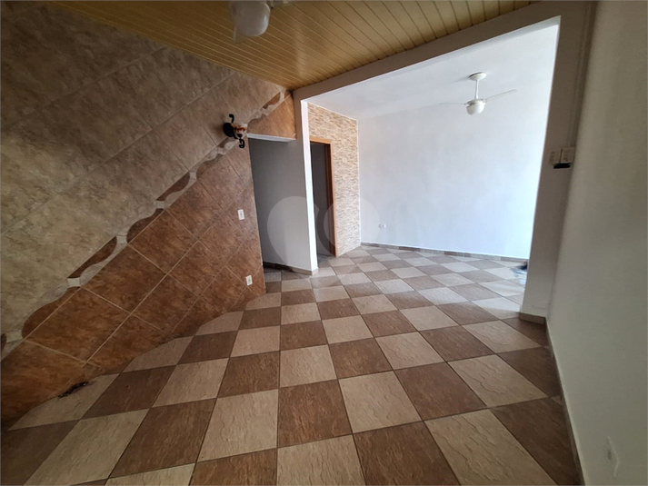 Foto REO1111576