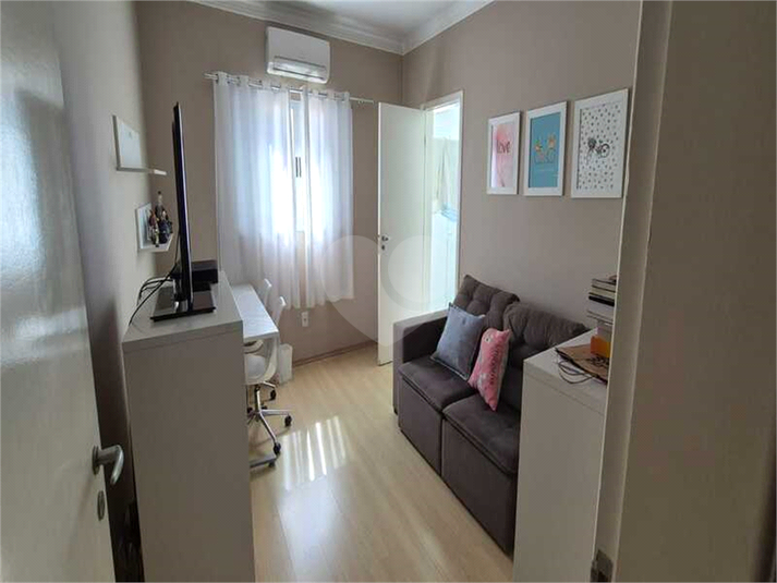 Foto REO1111584