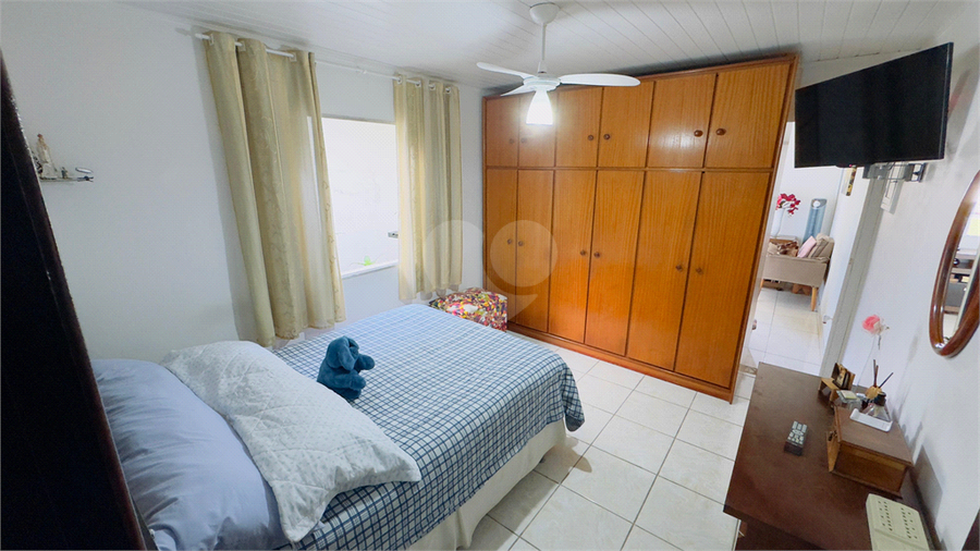 Foto REO1111589