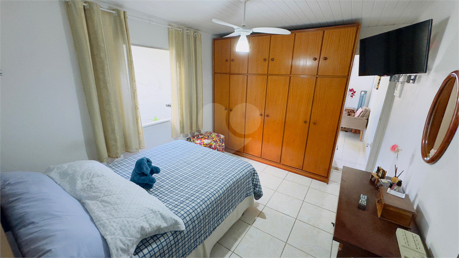 Foto REO1111589