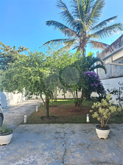 Foto REO1111605