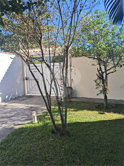Foto REO1111605