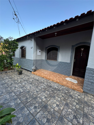 Foto REO1111610