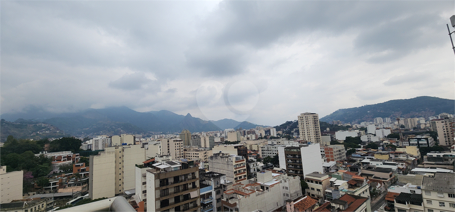 Foto REO1111620