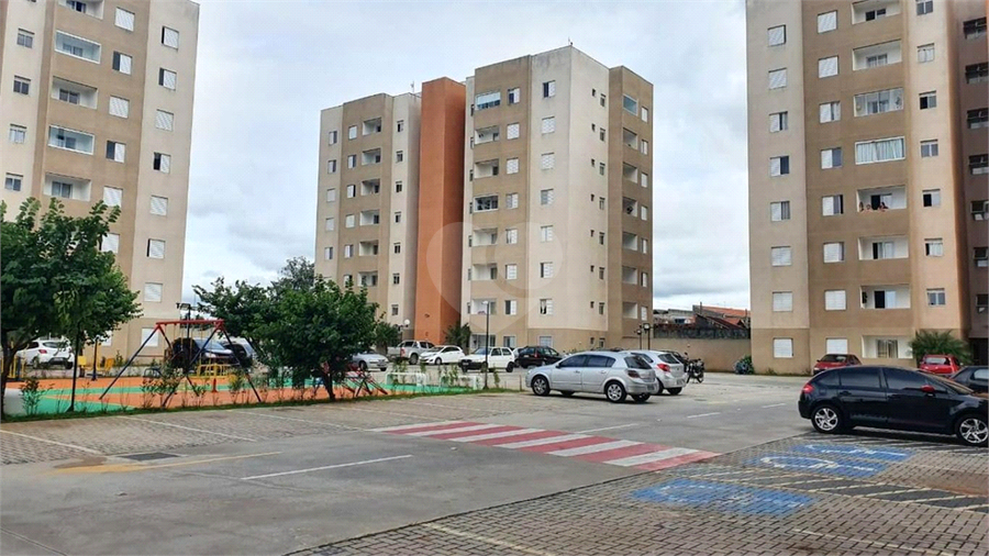 Foto REO1111625