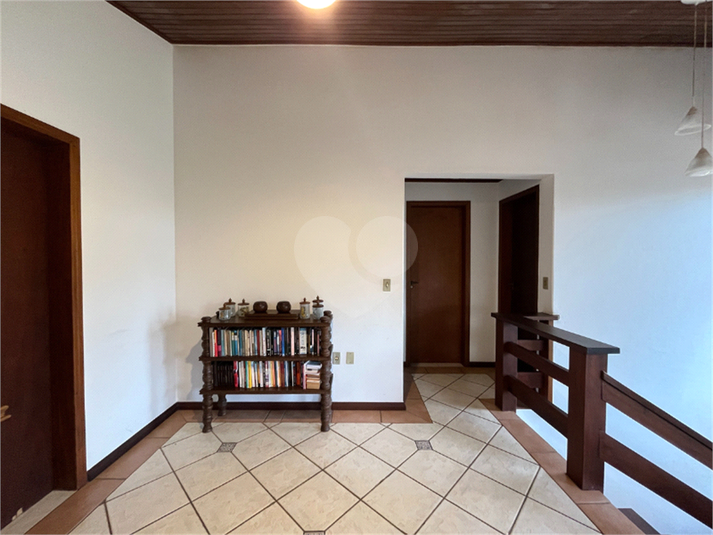 Foto REO1111651
