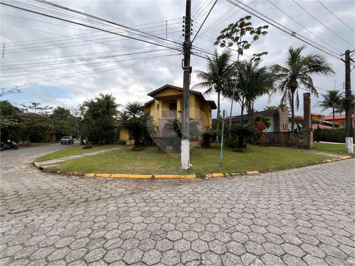 Foto REO1111651