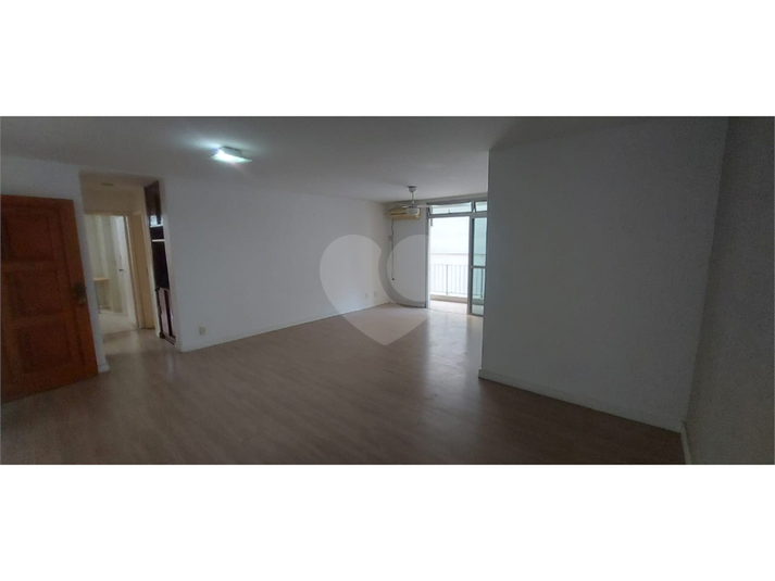 Foto REO1111653