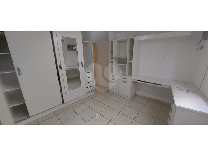 Foto REO1111653