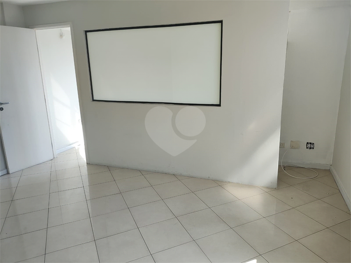 Foto REO1111655