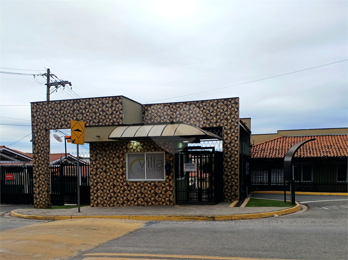 Foto REO1111656