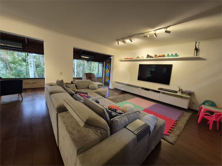 Foto REO1111659