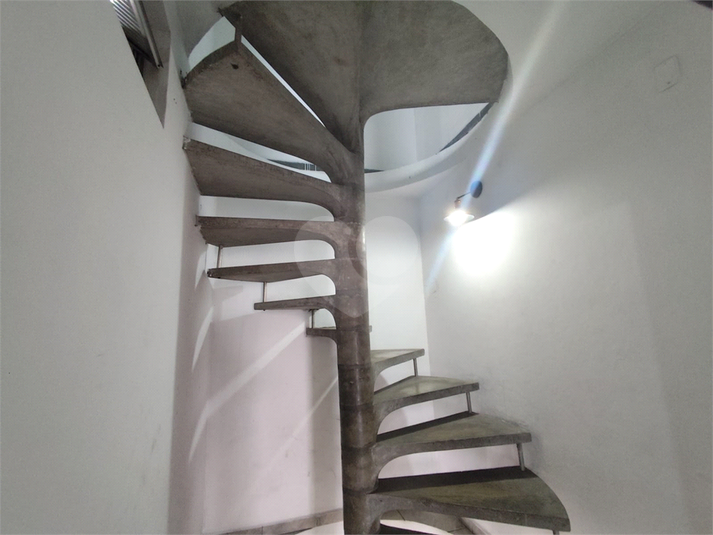 Foto REO1111660