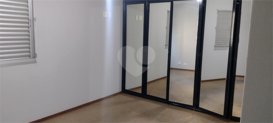 Foto REO1111668