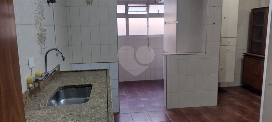 Foto REO1111668