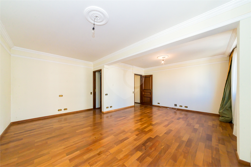 Foto REO1111686