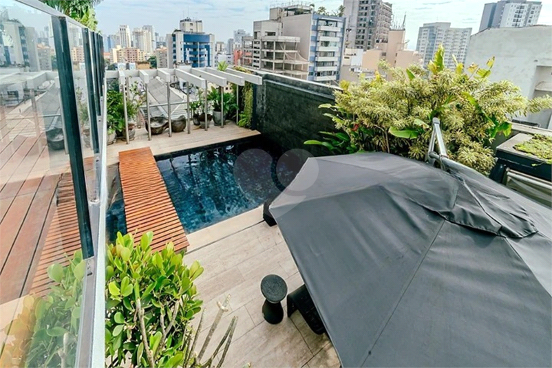 Foto REO1111687