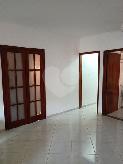 Foto REO1111703