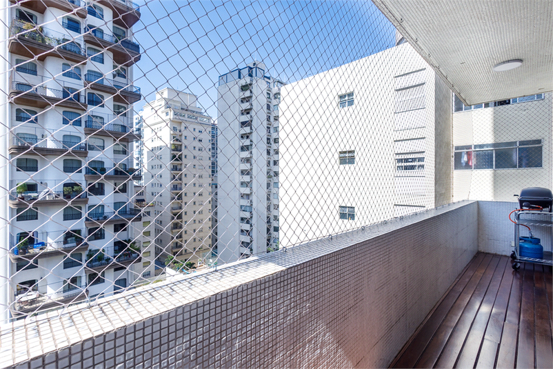 Foto REO1111743