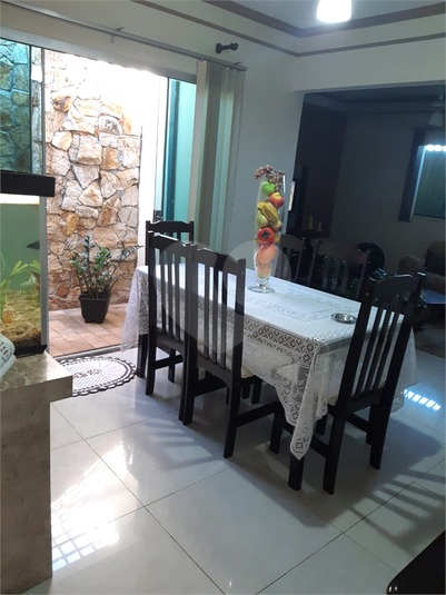 Foto REO1111762
