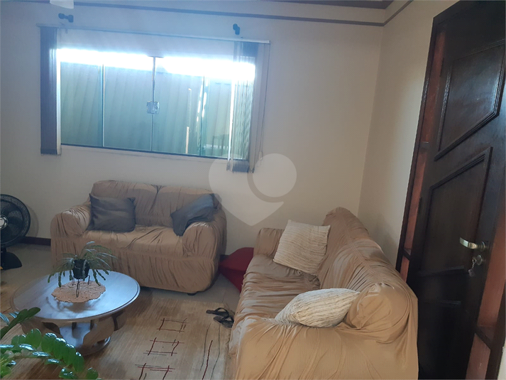 Foto REO1111762