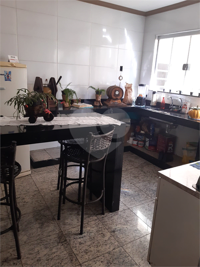 Foto REO1111762