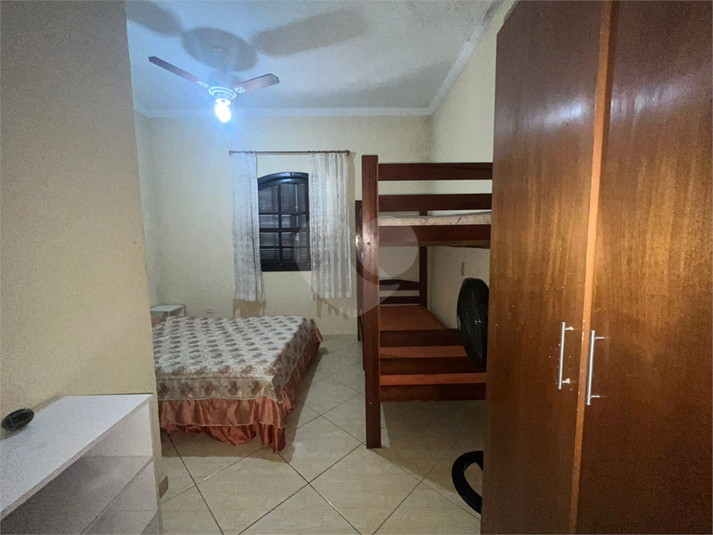 Foto REO1111777