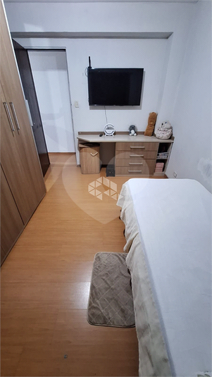 Foto REO1111786