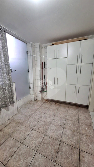 Foto REO1111786
