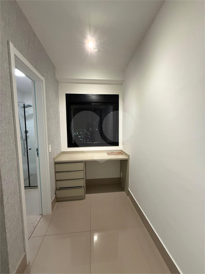 Foto REO1111789