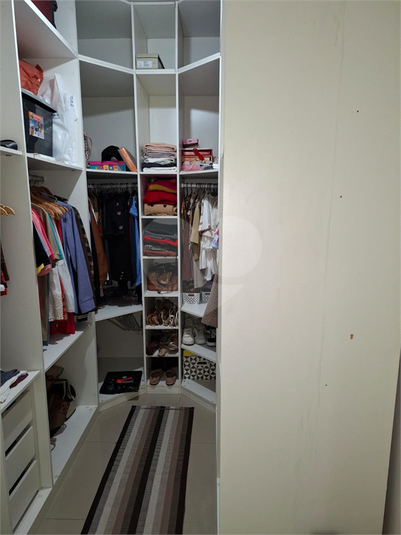 Foto REO1111801
