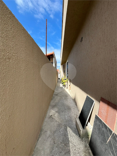 Foto REO1111816